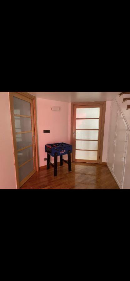 Bed and Breakfast Casa Pier Paolo & Stella Napoli Esterno foto